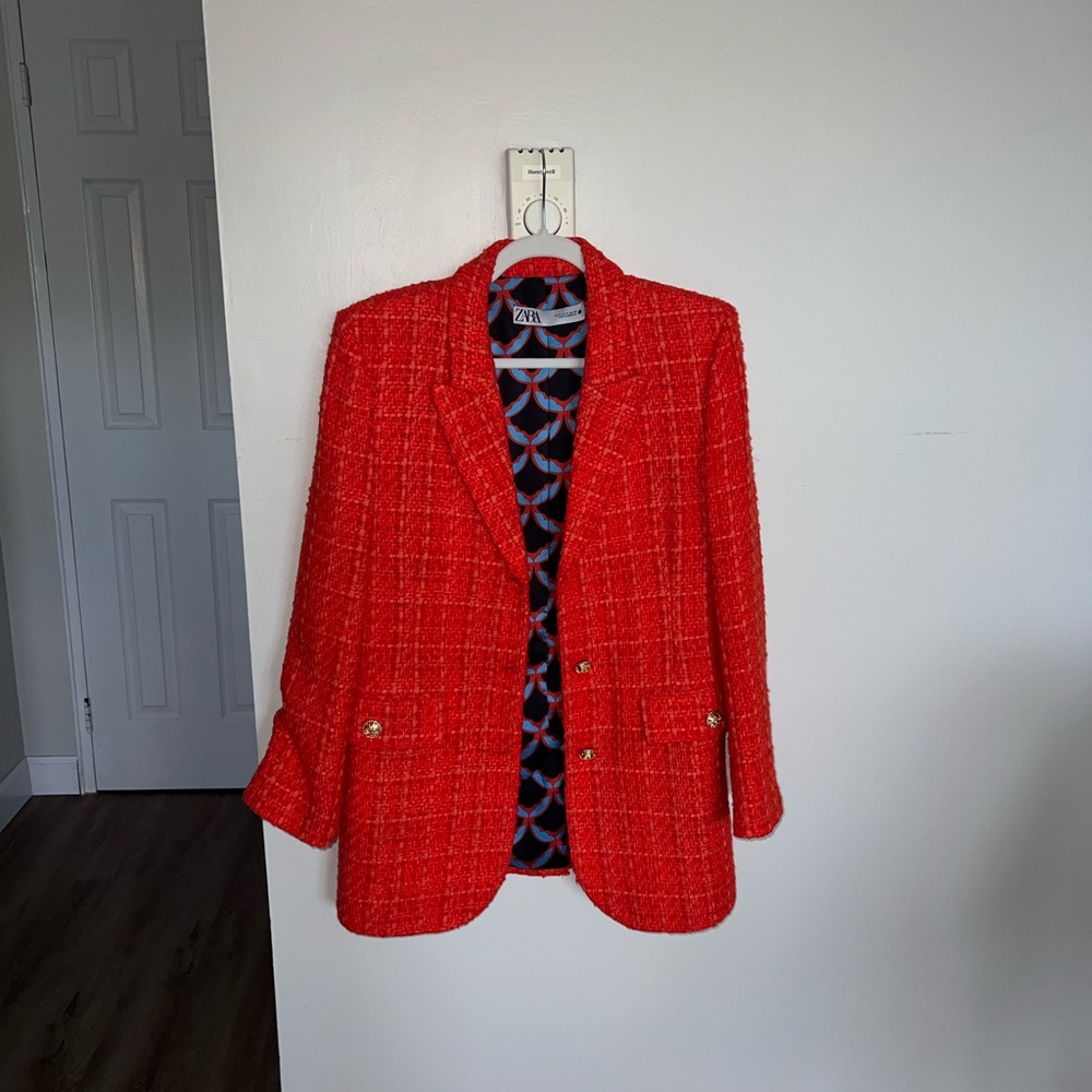 !!!ZARA RED BLAZER!!! - Picture 2 of 4